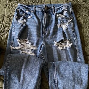 American Eagle Ripped Mom Jeans